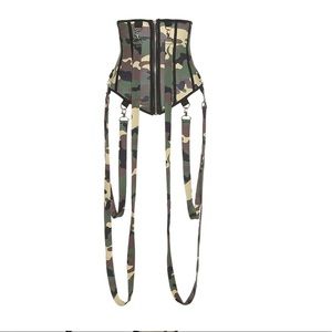 Camo strappy corset